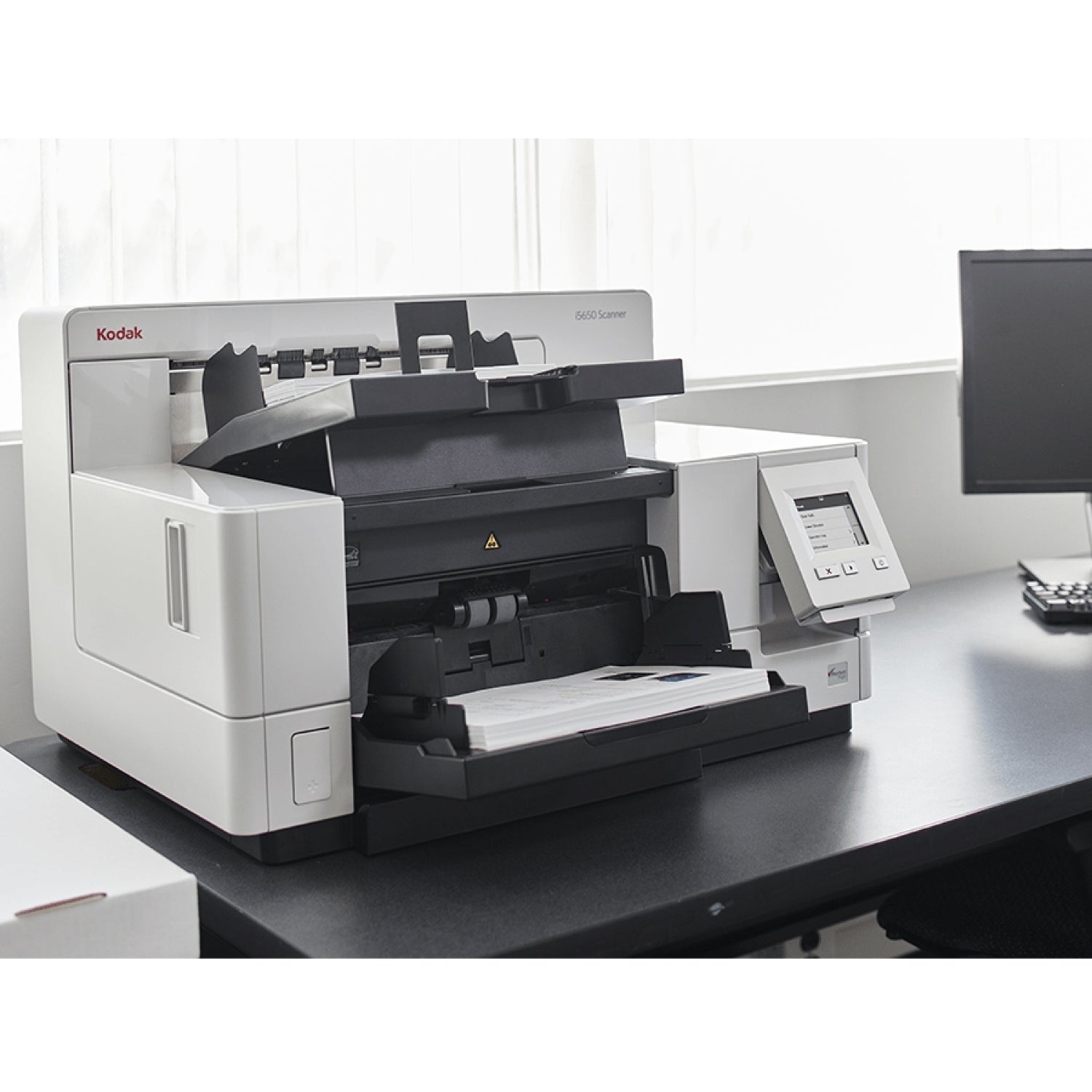 Escáner Kodak i5650, USB, ADF 750hojas, 180ppm, Ilimitado pg, 1 Año